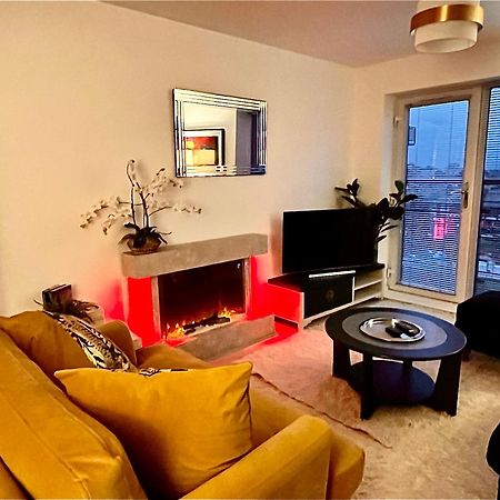 City Centre Chester Waterways Apartment Esterno foto
