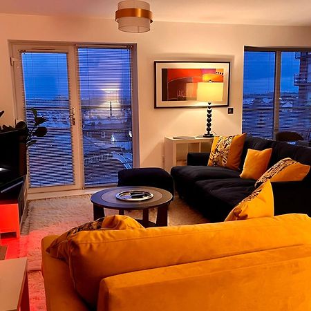 City Centre Chester Waterways Apartment Esterno foto