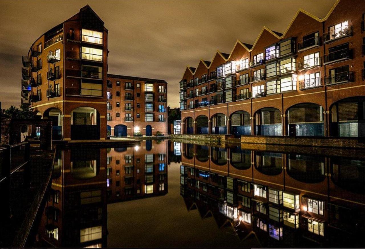 City Centre Chester Waterways Apartment Esterno foto