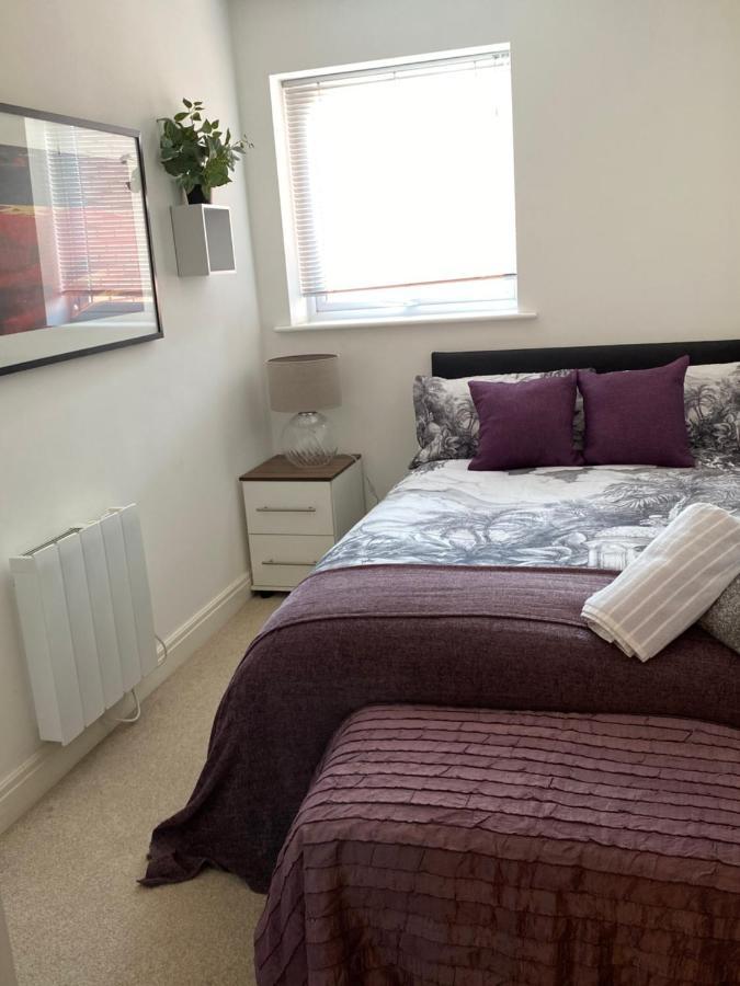 City Centre Chester Waterways Apartment Esterno foto