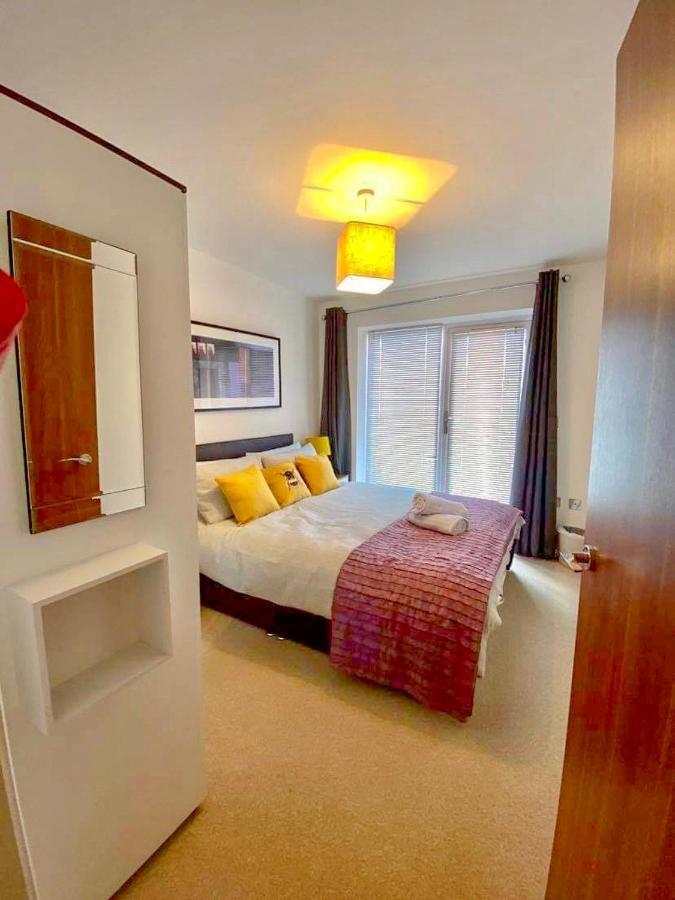 City Centre Chester Waterways Apartment Esterno foto