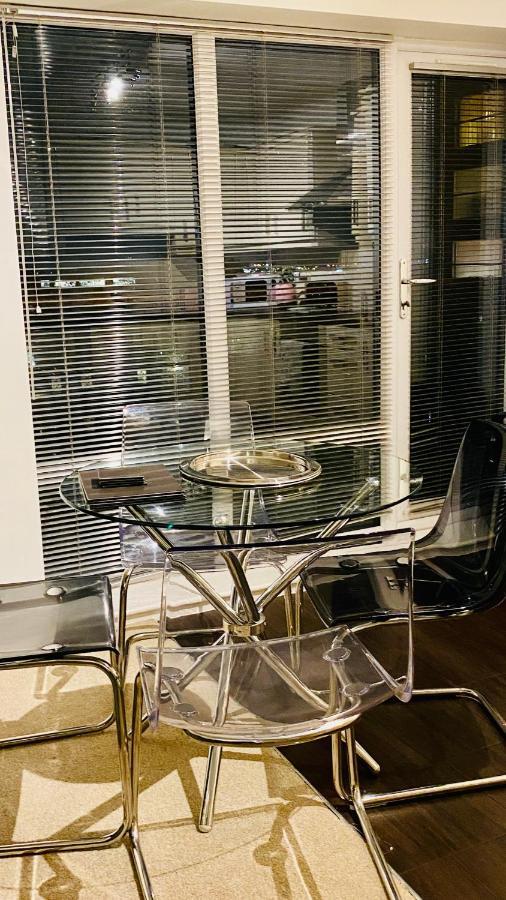 City Centre Chester Waterways Apartment Esterno foto