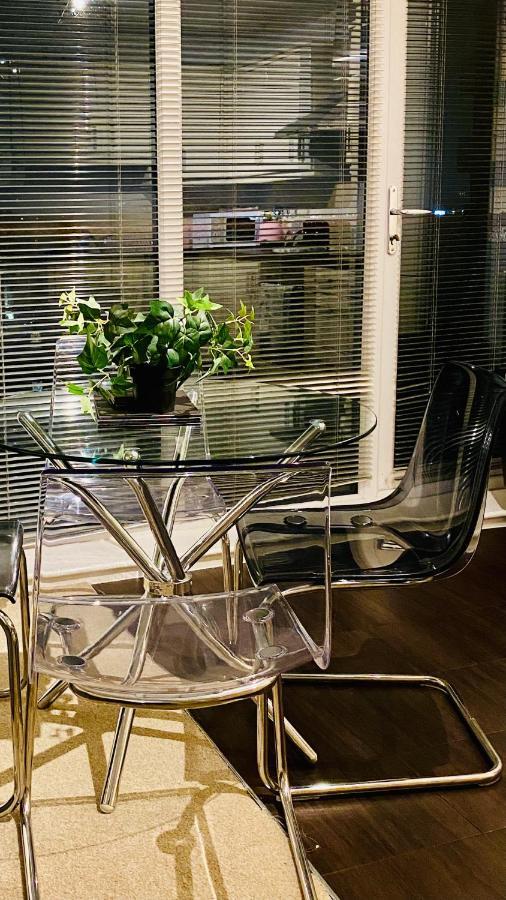 City Centre Chester Waterways Apartment Esterno foto