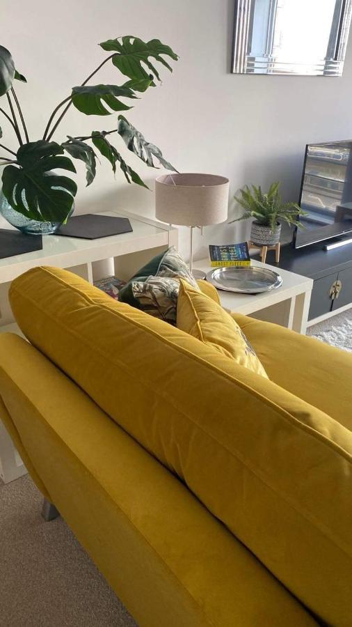 City Centre Chester Waterways Apartment Esterno foto