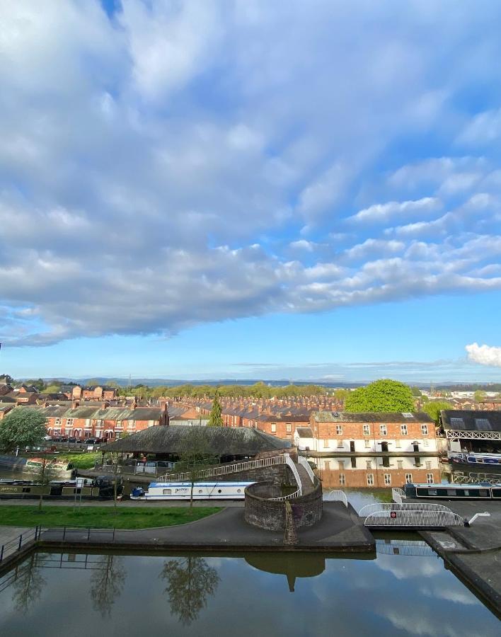 City Centre Chester Waterways Apartment Esterno foto