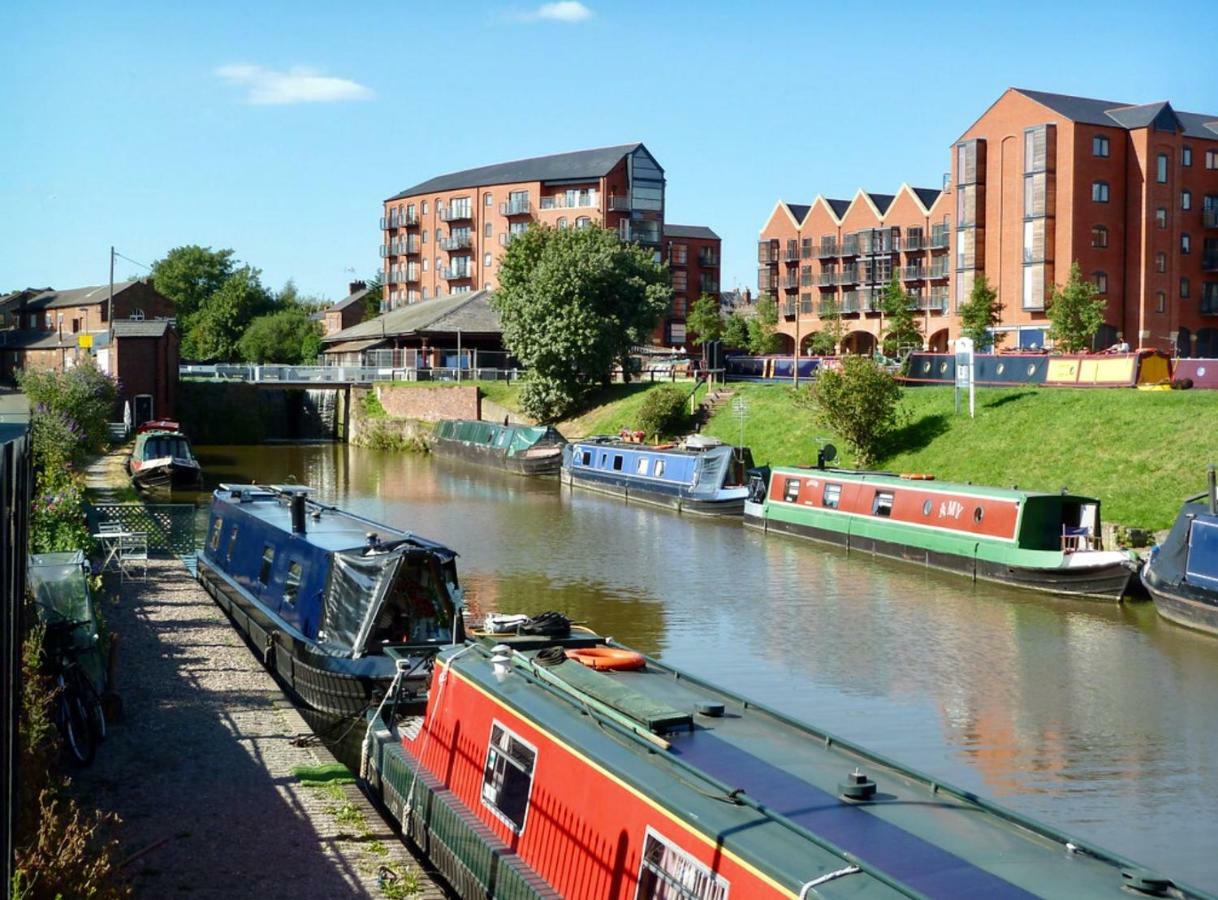 City Centre Chester Waterways Apartment Esterno foto